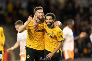 1亿镑！曼城头号引援目标遇天价，安德森转会陷僵局（1亿英镑要价！曼城追逐安德森受阻，交易陷入僵持）