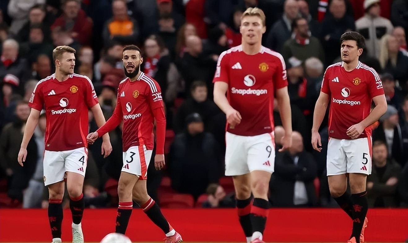 滇超联赛保山代表队出征怒江（保山代表队奔赴怒江征战滇超）