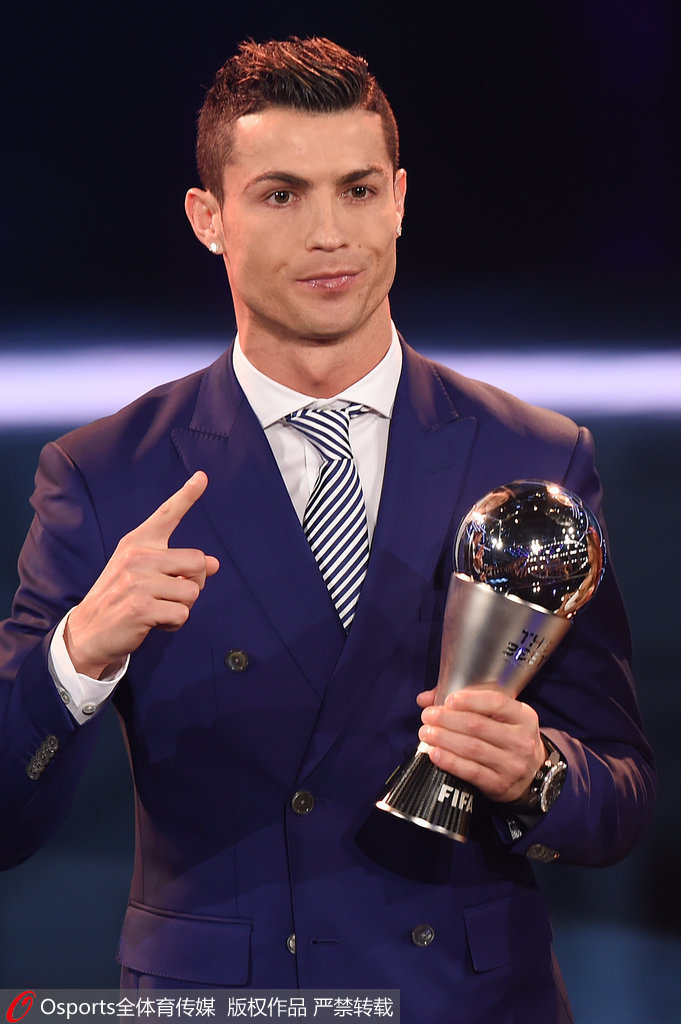 姆伯莫&阿马德：我们有一群优秀的球员，希望几年后英超夺冠（姆伯莫与阿马德：阵容人才济济，期望数年内加冕英超）