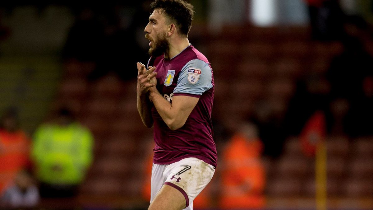 罗马诺：伊镇与那不勒斯就租借卡尤斯特达成协议，等球员点头（罗马诺：伊镇与那不勒斯已谈妥卡尤斯特租借，正待球员同意）