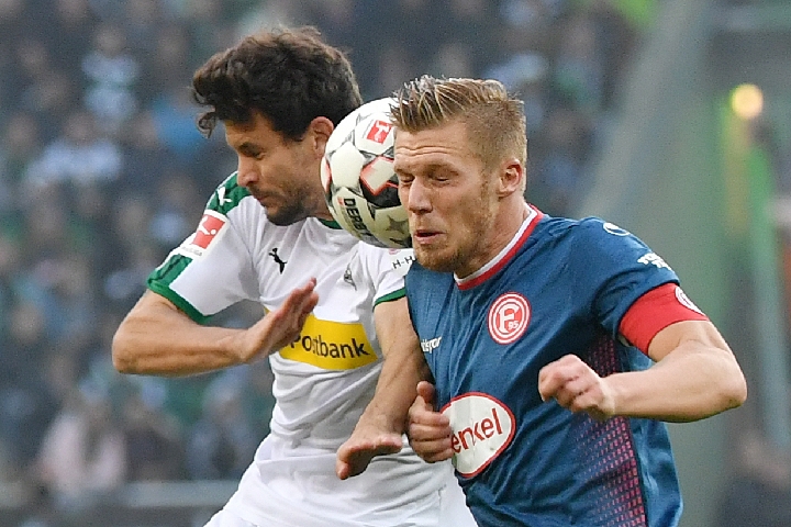 巴萨拖欠拜仁2000万莱万转会费？德雷森：已经付清了（传巴萨仍欠拜仁莱万2000万转会费？德雷森：已全部结清）