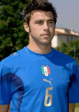 美记：步行者对独行侠中锋加福德很感兴趣（美媒称步行者青睐独行侠中锋加福德）