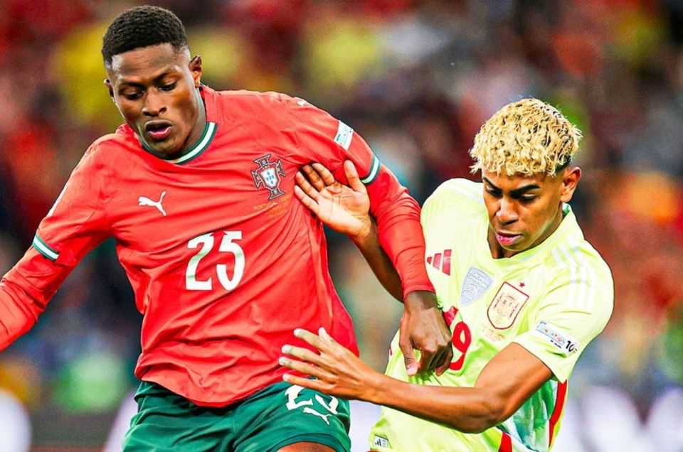 意媒：弗拉霍维奇在国家队中出现肌肉不适，但伤情不重（意媒：弗拉霍维奇国家队期间肌肉不适，伤势无大碍）