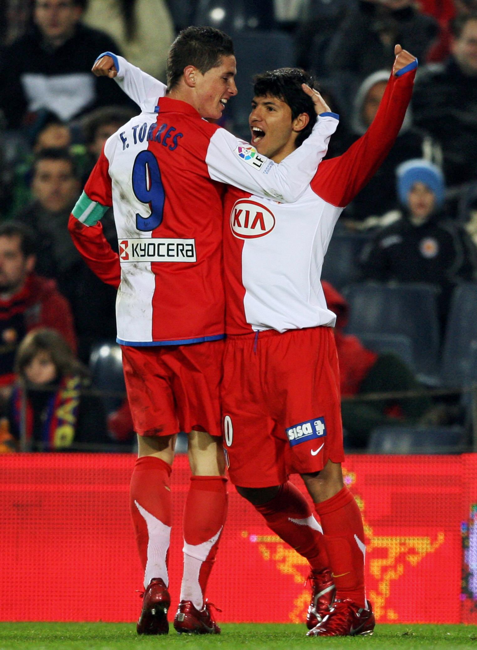 公牛半场三分13中3，吉迪10+5+5咬住比分（公牛半场外线手冷13投3中，吉迪10分5板5助紧咬比分）