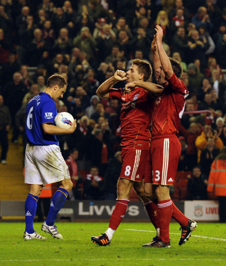 赛季首场20+！科林斯10投9中砍下21分4篮板3盖帽（本季首次破20分！科林斯10投9中高效拿下21分4板3帽）